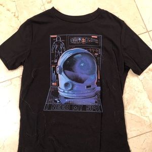 Boys graphic tee in size medium